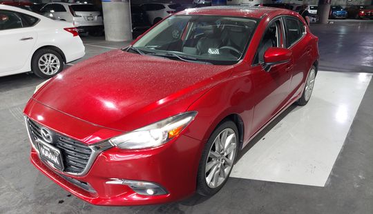 Mazda • Mazda 3