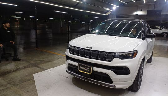 Jeep • Compass