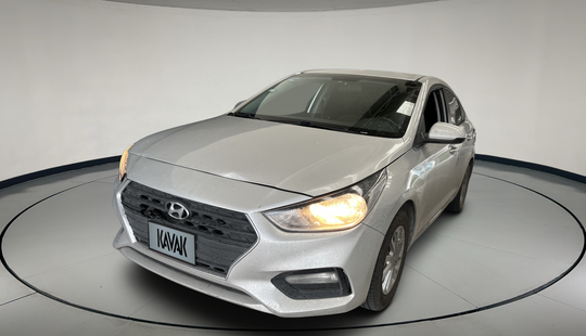 Hyundai • Accent