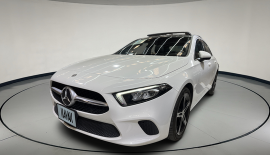 Mercedes Benz • Clase A