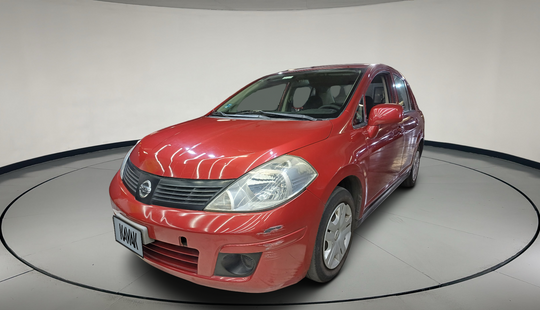 Nissan • Tiida