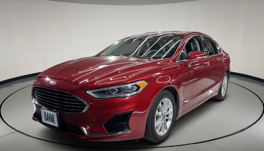 Ford • Fusion