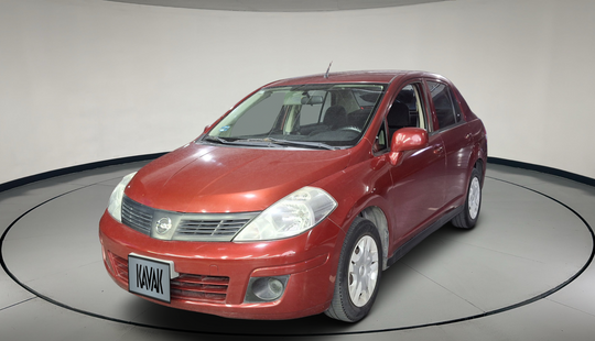 Nissan • Tiida