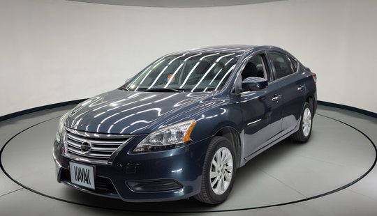 Nissan • Sentra