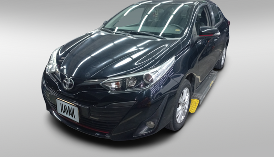 Toyota • Yaris