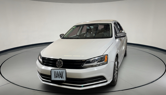 Volkswagen • Jetta
