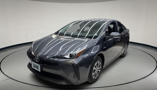 Toyota • Prius