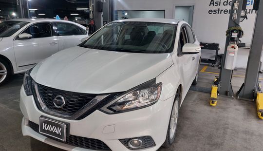 Nissan • Sentra