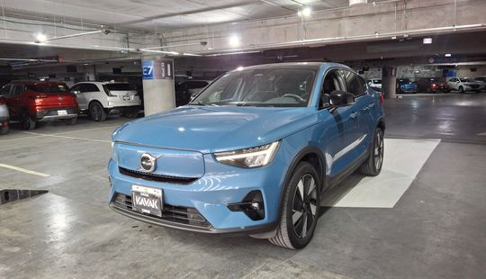 Volvo • C40