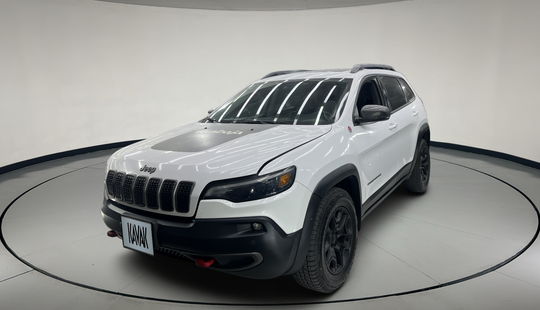 Jeep • Cherokee