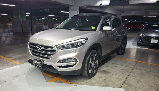 Hyundai • Tucson