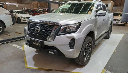 Nissan • Frontier