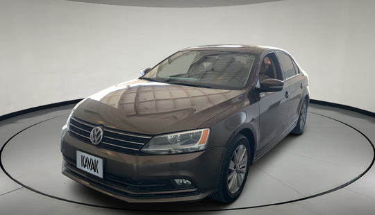 Volkswagen • Jetta