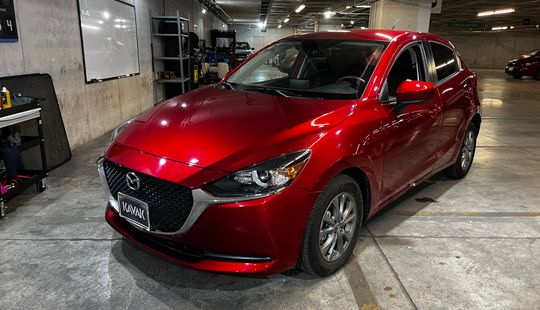 Mazda • Mazda 2