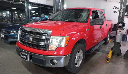Ford • Lobo