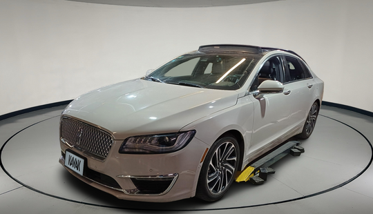 Lincoln • MKZ