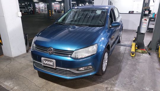 Volkswagen • Polo