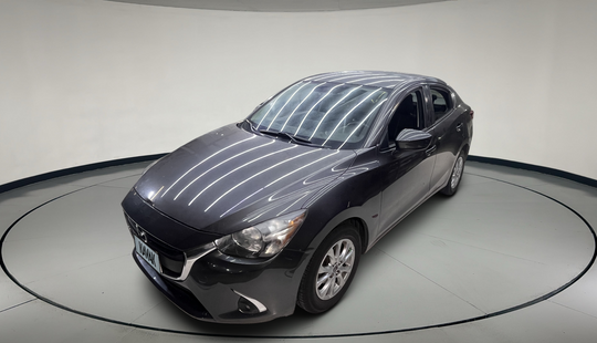 Mazda • Mazda 2