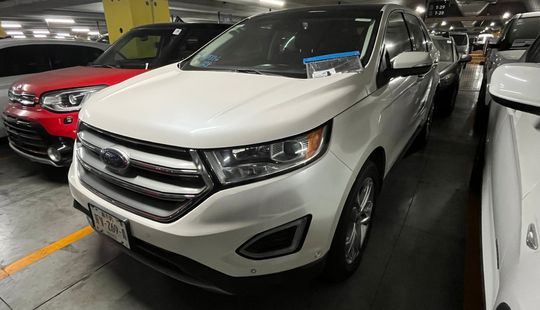 Ford • Edge