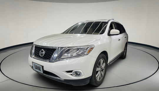 Nissan • Pathfinder