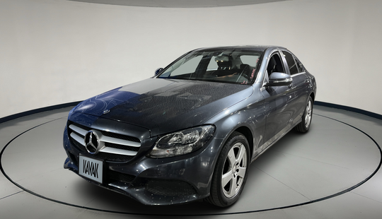 Mercedes Benz • Clase C