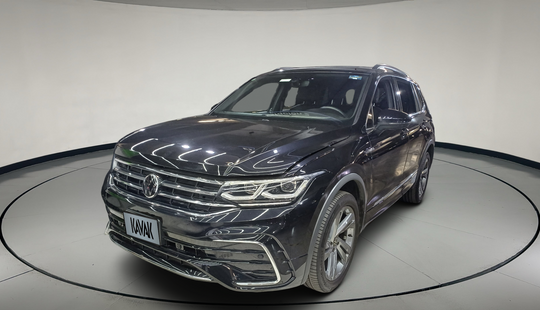 Volkswagen • Tiguan