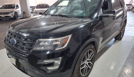 Ford • Explorer