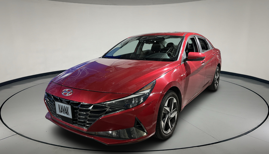 Hyundai • Elantra