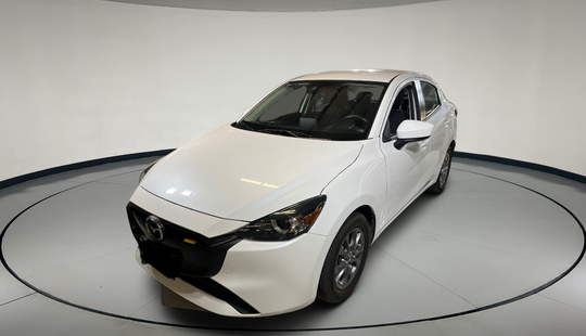 Mazda • Mazda 2