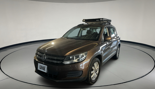 Volkswagen • Tiguan