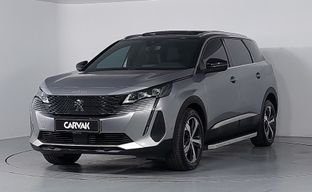 Peugeot • 5008