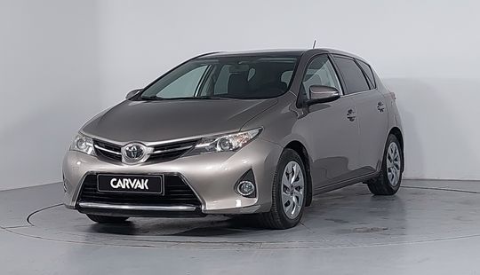 Toyota • Auris