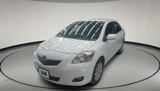 Toyota • Yaris