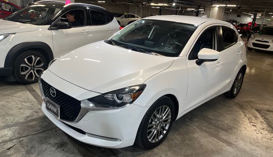 Mazda • Mazda 2