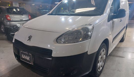 Peugeot • Partner