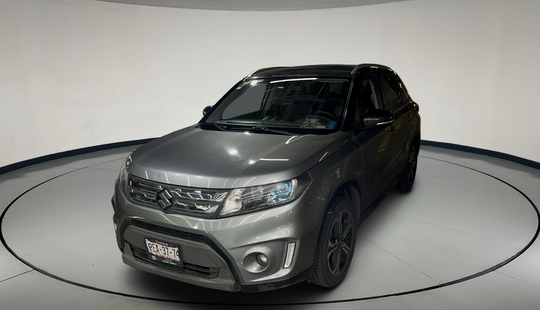 Suzuki • Vitara