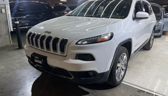 Jeep • Cherokee
