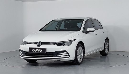 Volkswagen • Golf