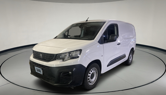 Peugeot • Partner