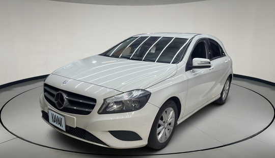 Mercedes Benz • Clase A
