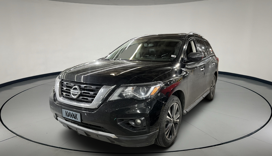 Nissan • Pathfinder