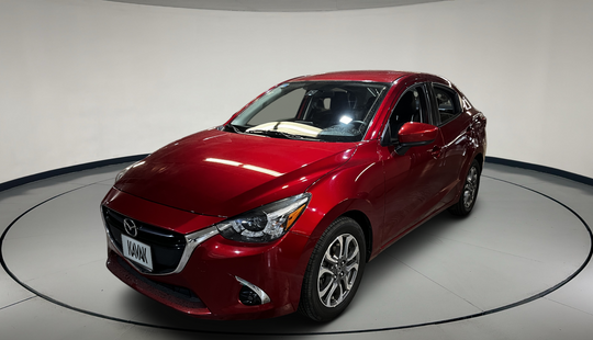 Mazda • Mazda 2