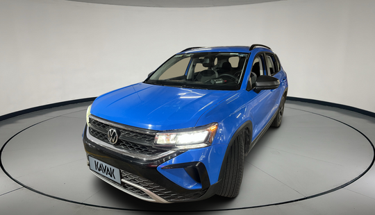 Volkswagen • Taos