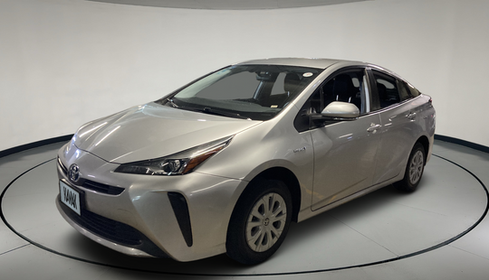 Toyota • Prius