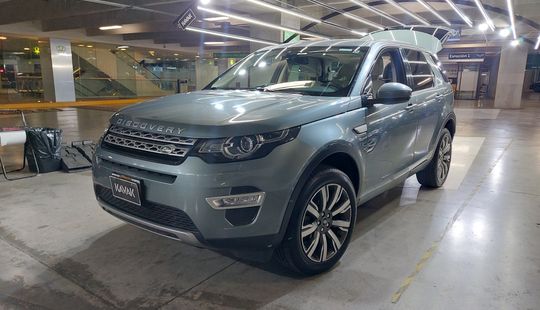 Land Rover • Discovery Sport