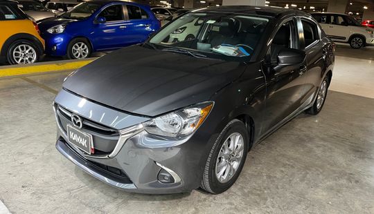 Mazda • Mazda 2
