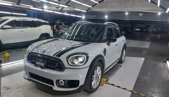 Mini • Countryman