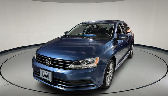 Volkswagen • Jetta