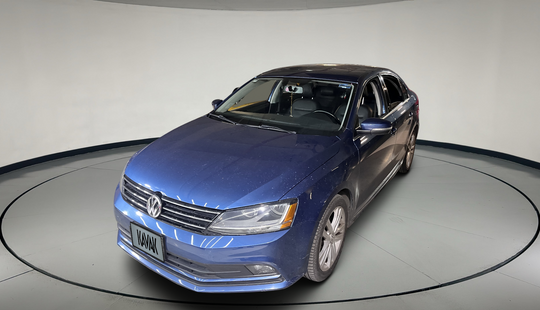 Volkswagen • Jetta