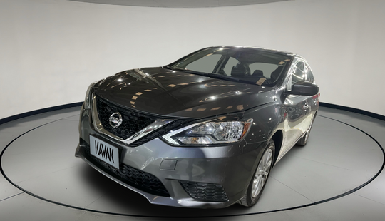 Nissan • Sentra